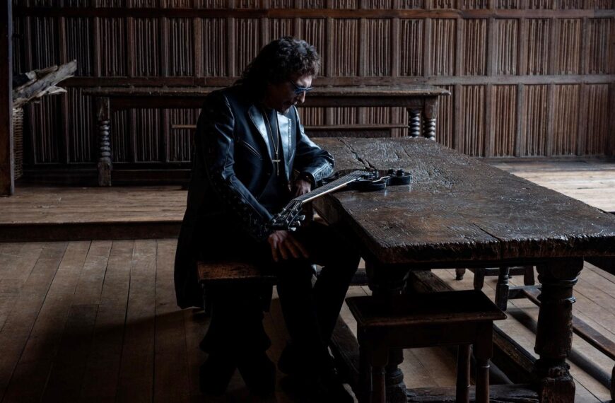Tony Iommi publica «From The Dark», su esperado nuevo álbum